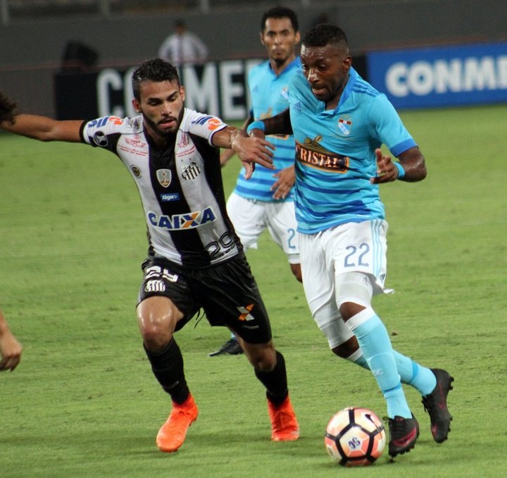 Sporting Cristal se deja empatar por Santos