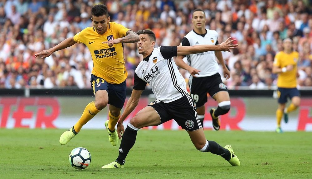 Valencia y Atlético empataron en el duelo en Mestalla. AFP