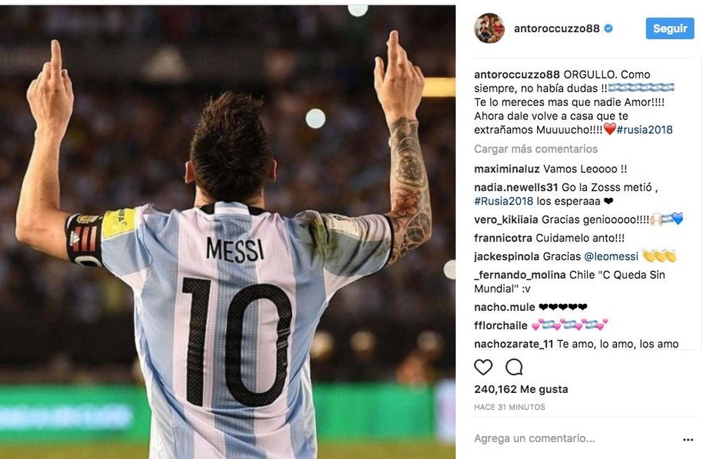 Messi recibió la cariñosa felicitación de su mujer. AntoRoccuzzo