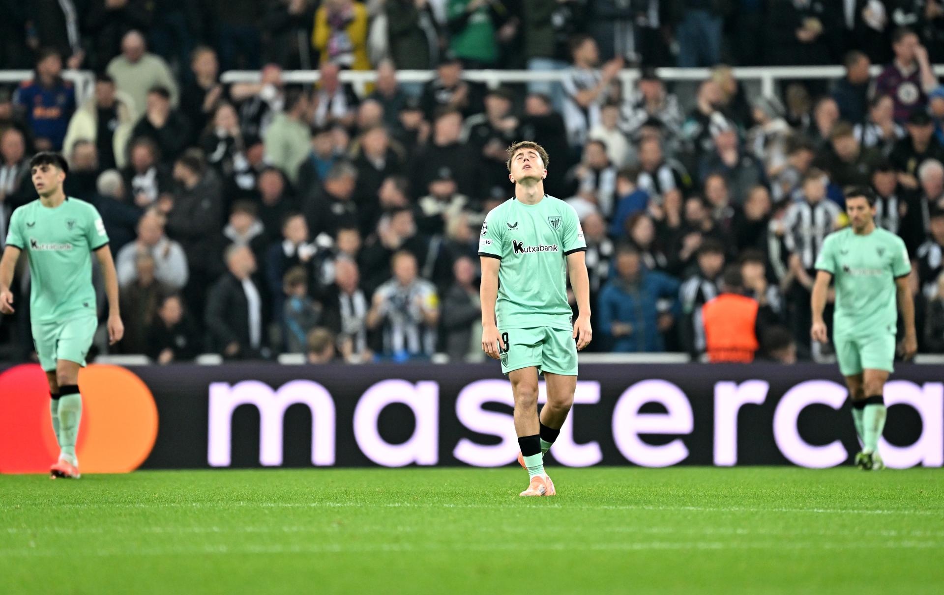 El Athletic perdió por 2-0 ante el Newcastle. EFE