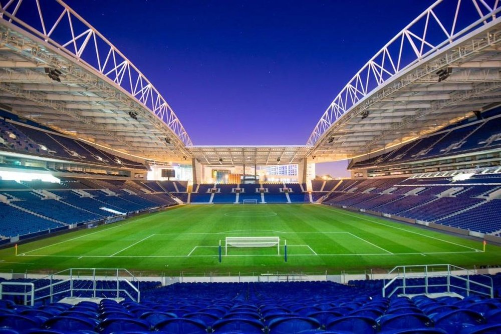 Imagens do Estádio do Dragão, completamente vazio. Twitter/FC Porto