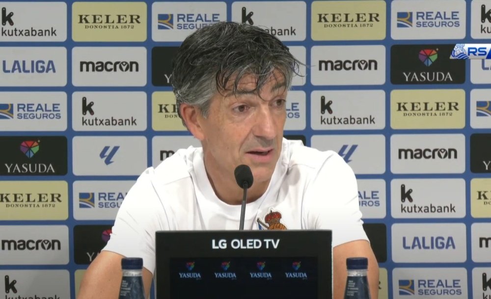 Imanol Alguacil bid farewell to Merino at a press conference. Screenshot/RealSociedad