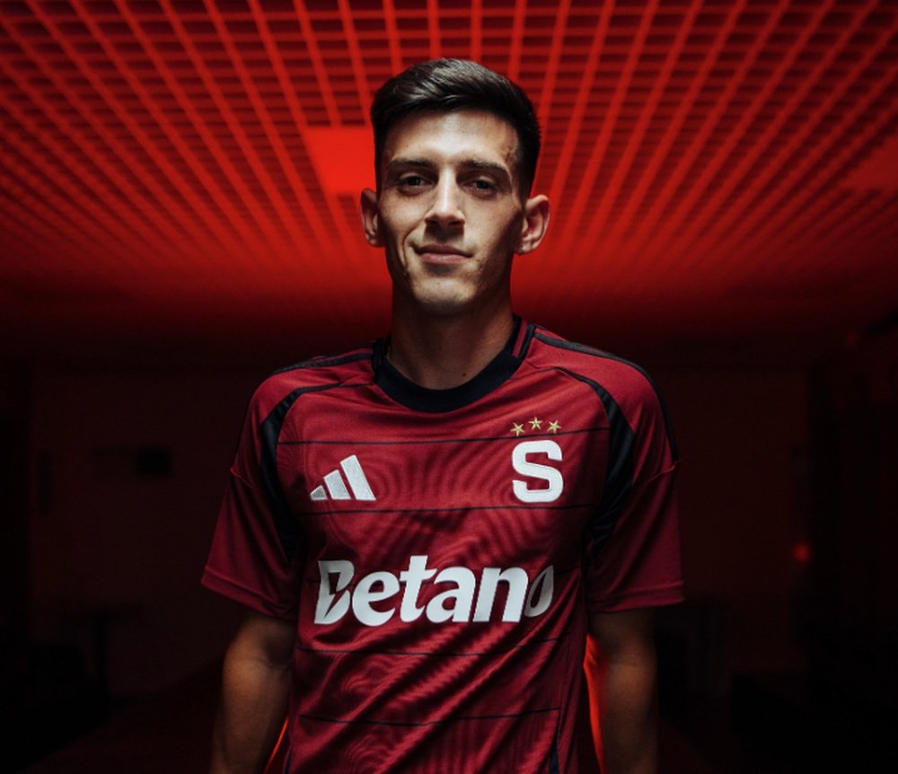 Imanol García, nuevo jugador del Sparta Praha. ACSparta_CZ