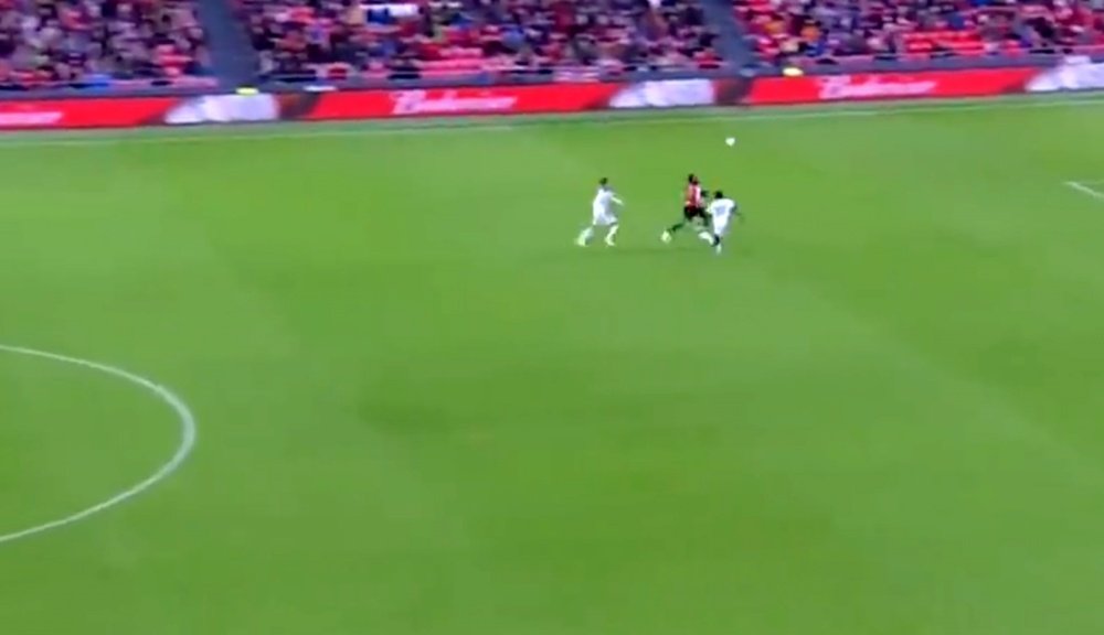 He made it 1-0. Screenshot/Movistar