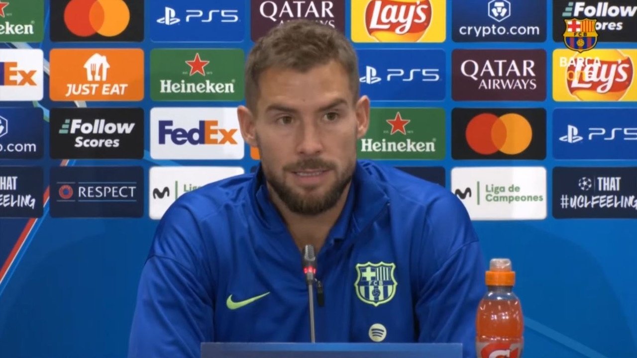 Iñigo Martínez habló en la previa del Brest. Captura/BarçaOne