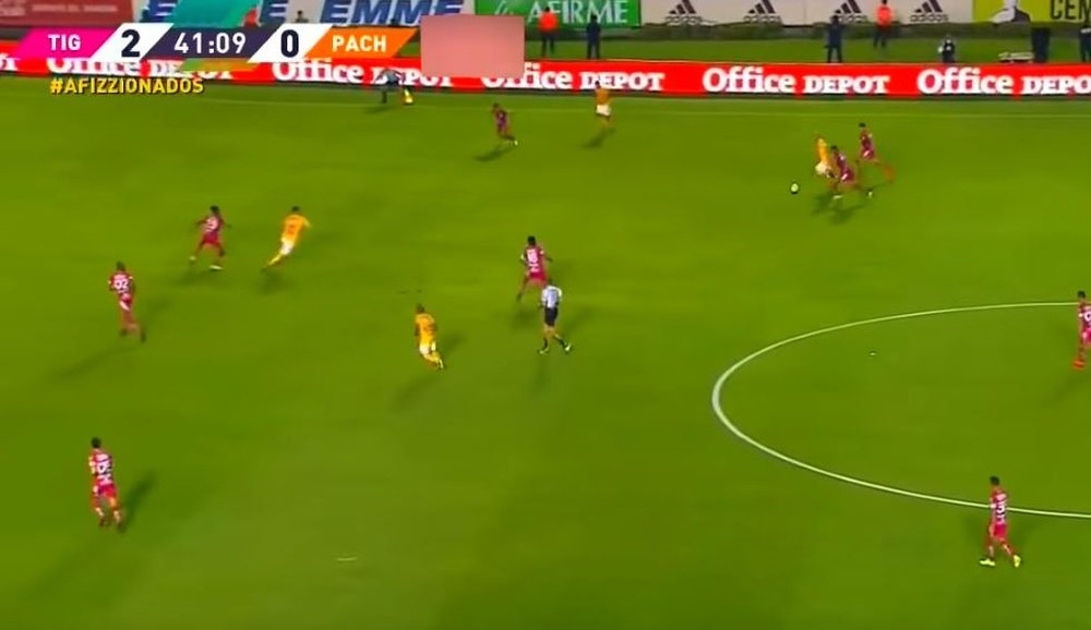 Un gol con paralelismos al mítico de Diego. Captura/Televisa