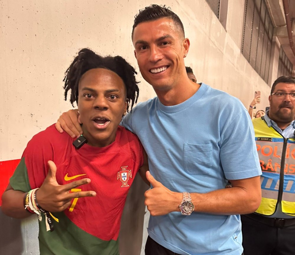 The day Ishowspeed finally met Ronaldo thanks to Rafael Leao