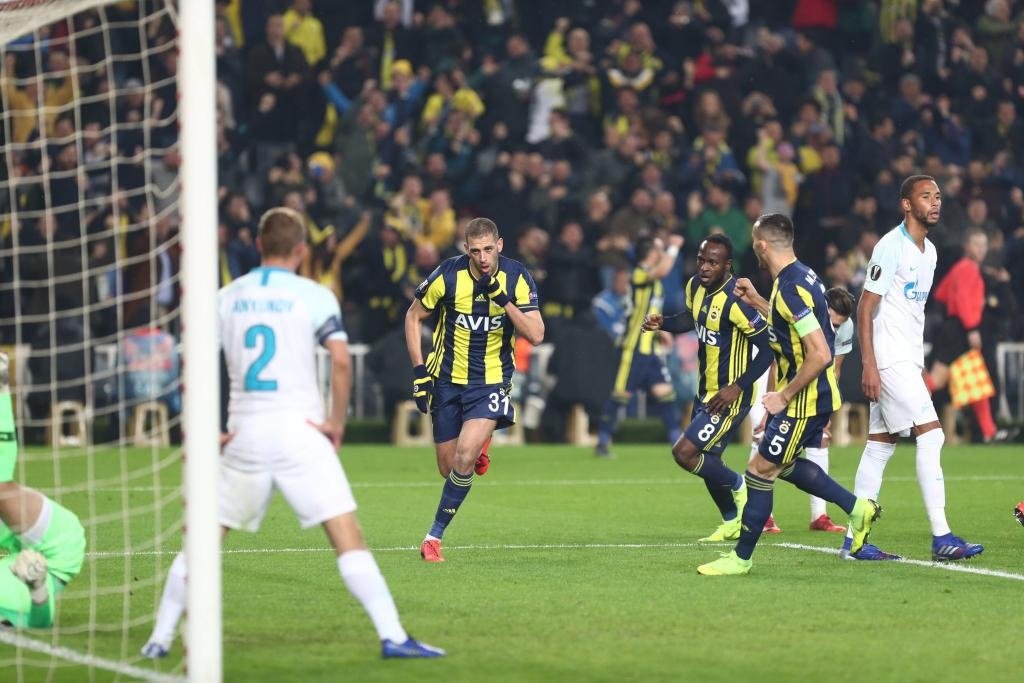 Slimani a marqué le premier but européen de 2019