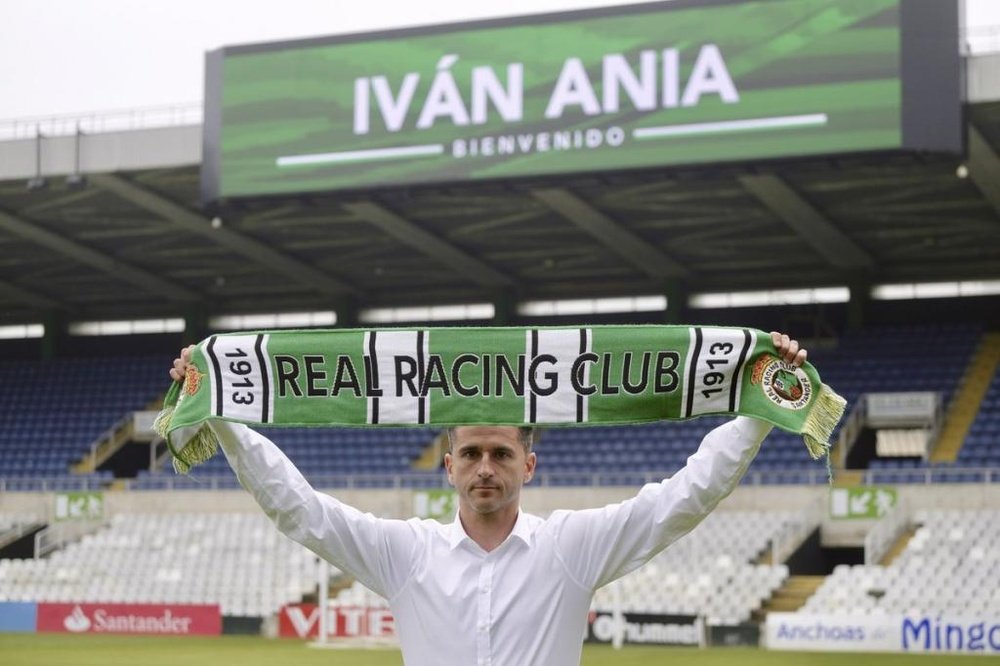 El técnico del Racing quiere el 100% en la Copa. IvanAnia