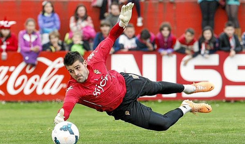 Ivan Cuéllar, portero del Sporting. Twitter