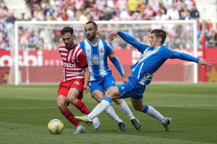 Gragera, duda para Sevilla por una sindesmosis en el pie izquierdo