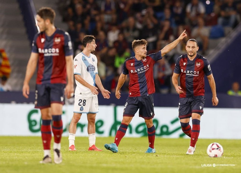 Un exfisio del Levante se enfrenta a 3 años de cárcel. LaLiga