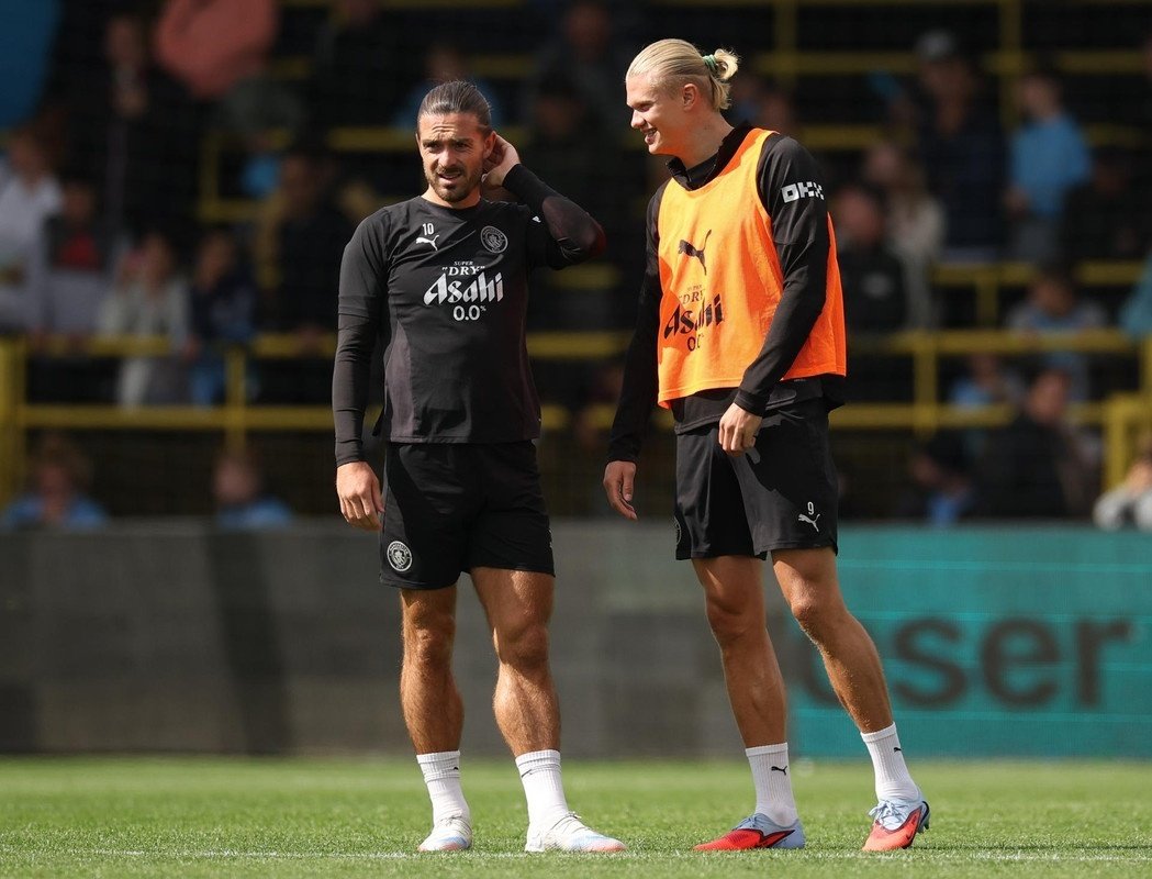 Discussions are ongoing between Everton and Manchester City. EFE
