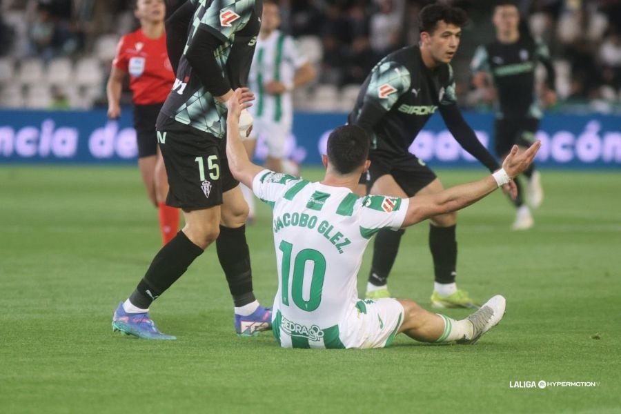 Dotor despierta al Córdoba del sueño del 'play off'