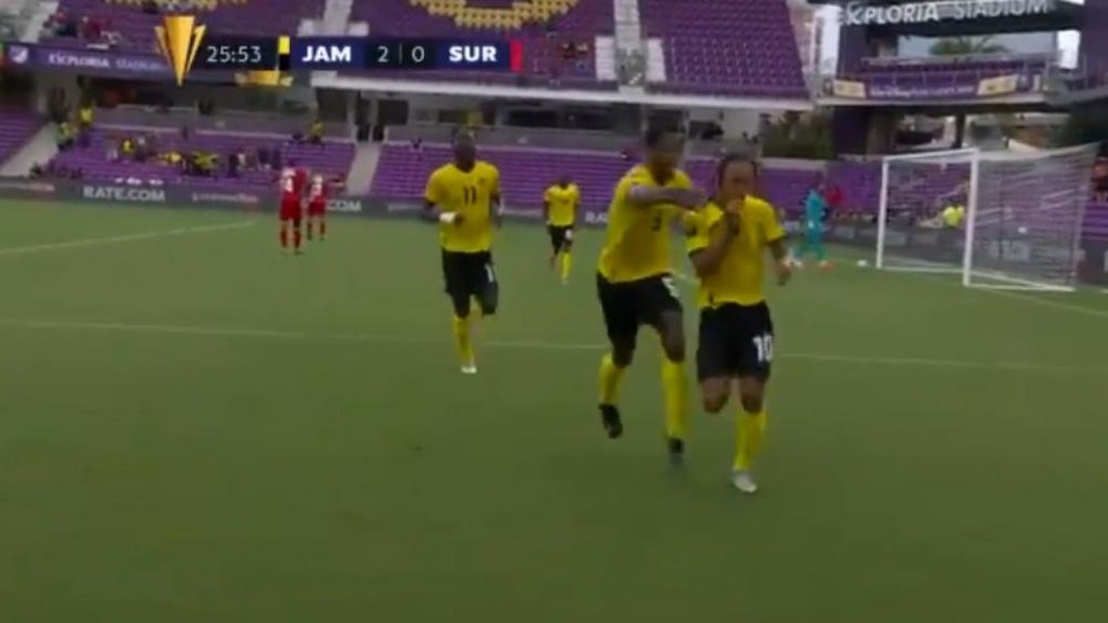 Jamaica se impuso por 2-0 a Surinam en la primera jornada de la Copa Oro. Twitter/GoldCup