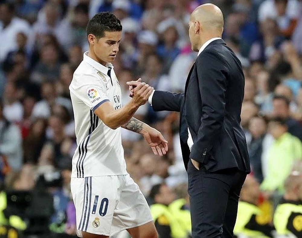 James chiede un appuntamento con Zidane. EFE