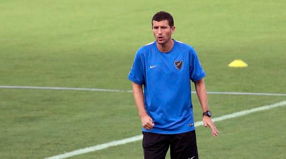 Javi Gracia, durante un entrenamiento con el Málaga. Twitter