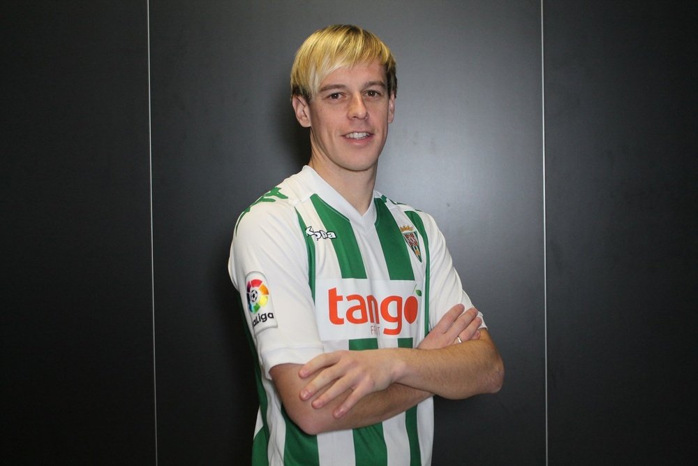 Javi Lara podría ser titular ante el UCAM y jugar como mediapunta. CordobaCF