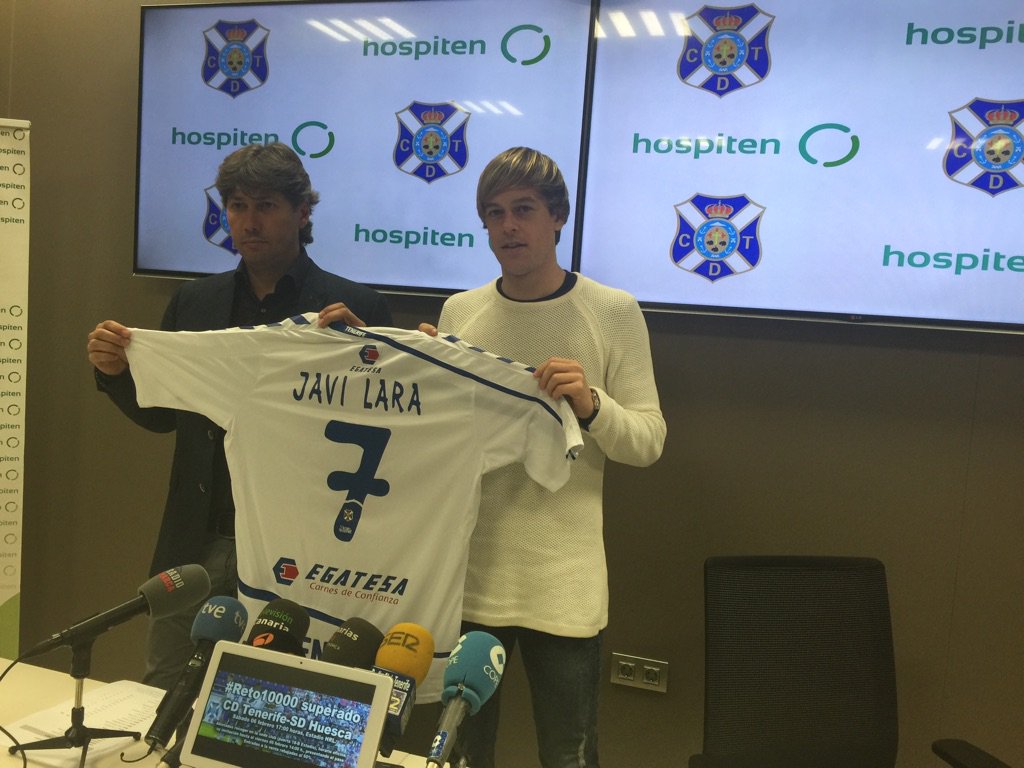 Javi Lara no debutará ante el Oviedo