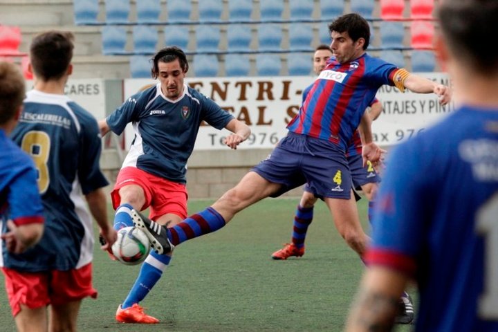El Andorra CF se refuerza con Marcén