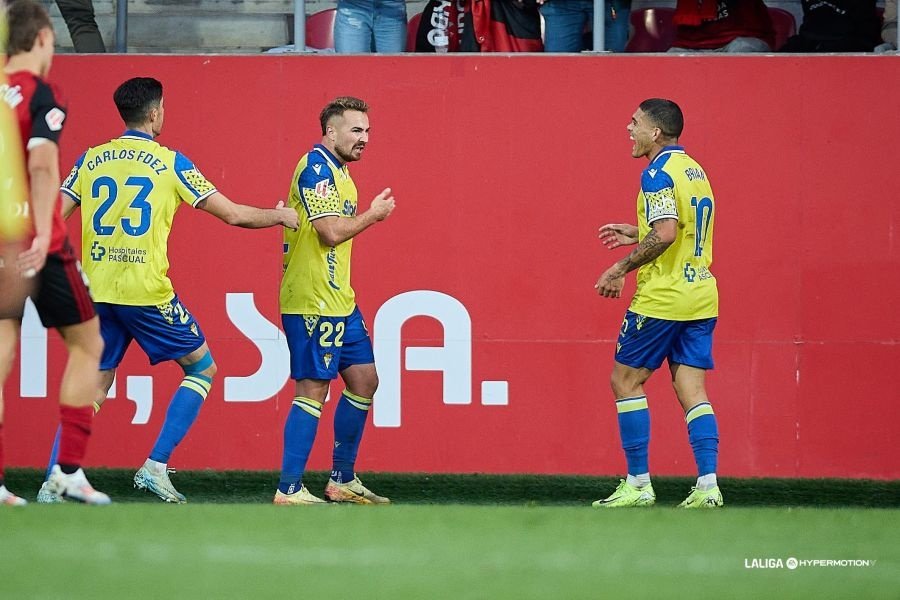 Ontiveros equilibra las fuerzas en Anduva. LaLiga