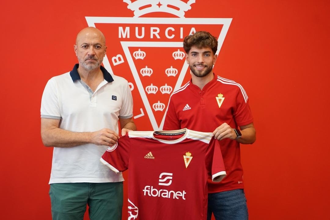El Madrid cede a Javi Rueda al Murcia