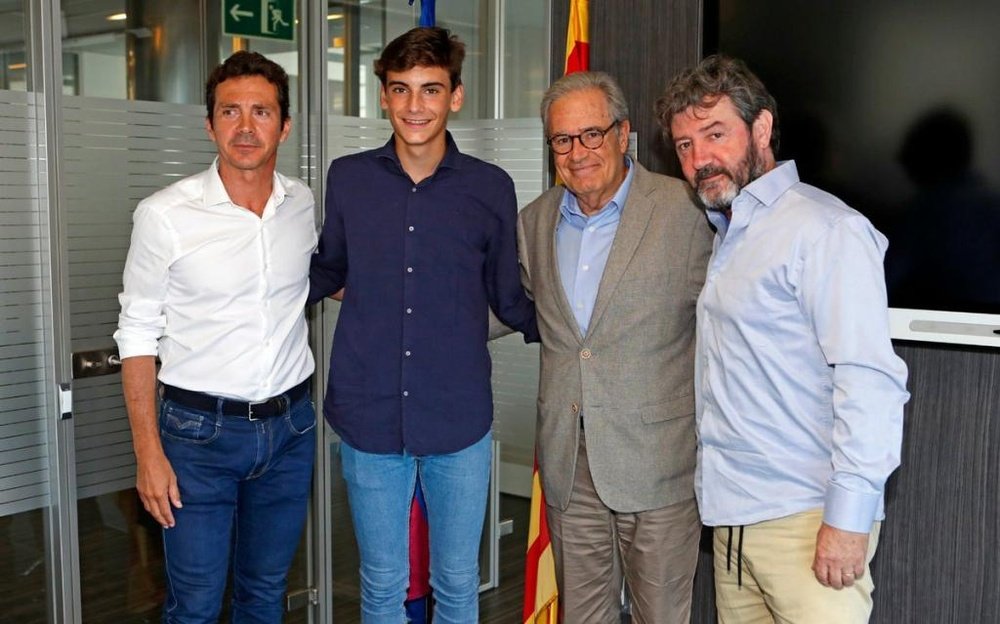 Villar llega al Barcelona. FCBMasia