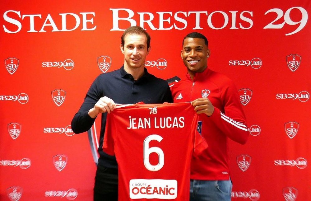 O Lyon empresta Jean Lucas ao Brest. Stade Brestois