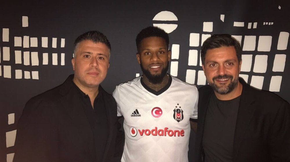 Le club turc a confirmé le transfert de Jeremain Lens. Twitter/Besiktas