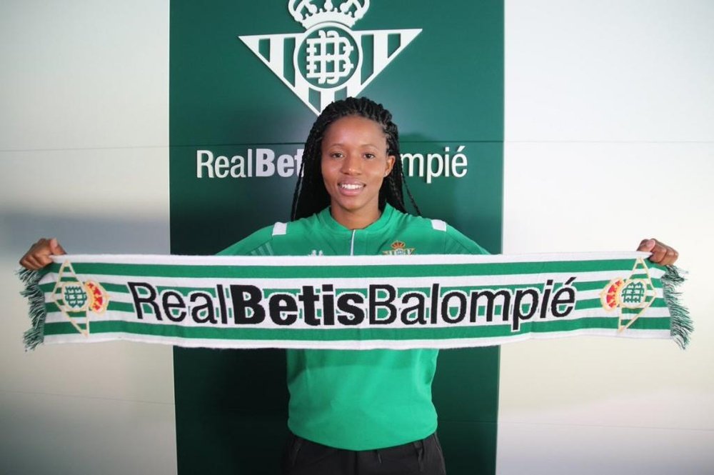 El Betis se refuerza con Jermaine Seoposenwe. RealBetisFem