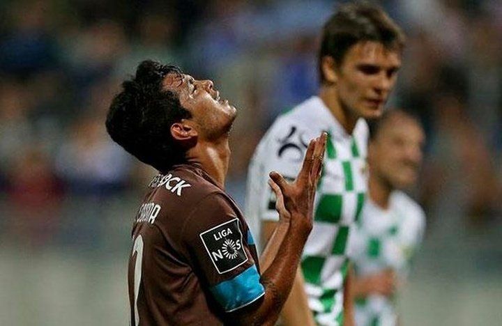 El Oporto cede dos puntos ante el Moreirense en la recta final tras fallo de Casillas