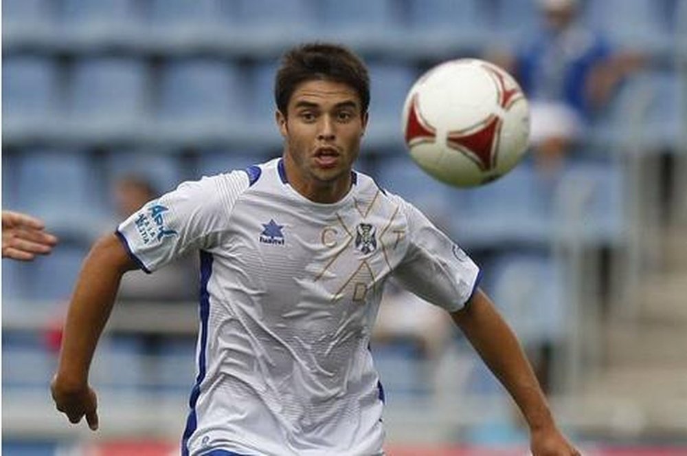 Jesús Álvaro, de Las Palmas Atlético, es el nuevo jugador del Cartagena. Twitter