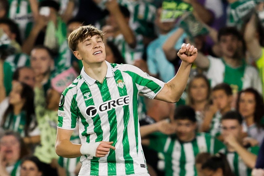 Jesús Rodríguez se estrenó con su Real Betis en Europa. EFE