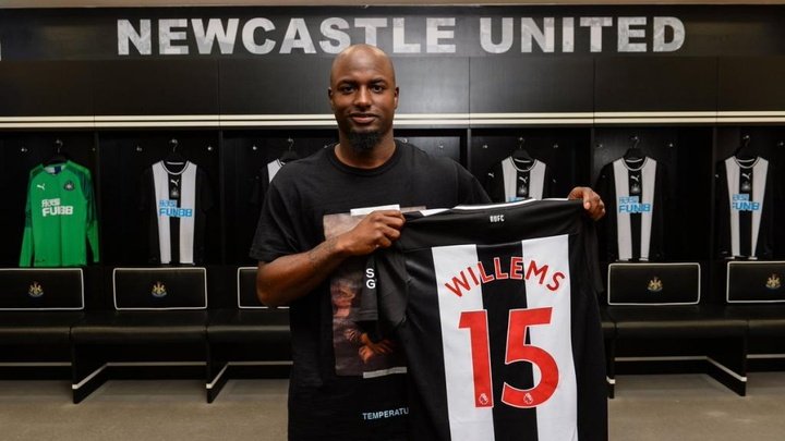 Willems refuerza la defensa del Newcastle