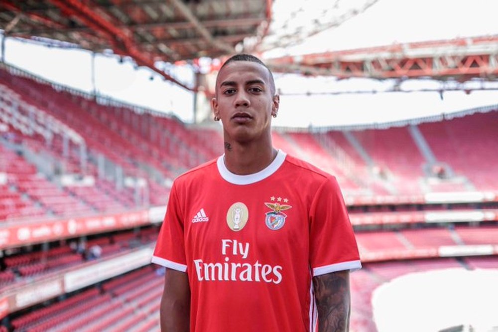 Jhonder Cádiz signe au Benfica. Twitter/SLBenfica