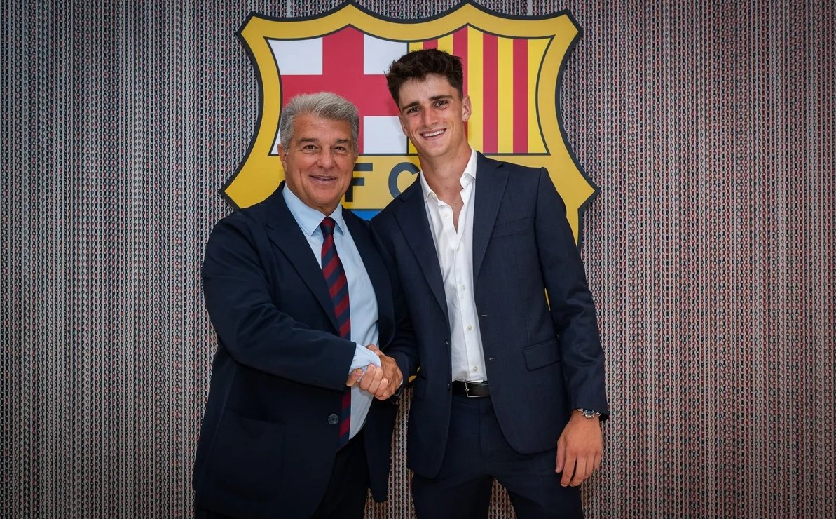 Pau Victor will play for Barcelona until June 2029. Screenshot/FCBarcelona