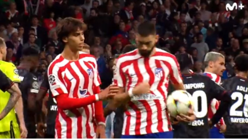 Carrasco missed a penalty in the 99th minute. Screenshot/MovistarFutbol