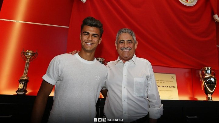 OFICIAL: Benfica renova com mais um campeão europeu sub-17