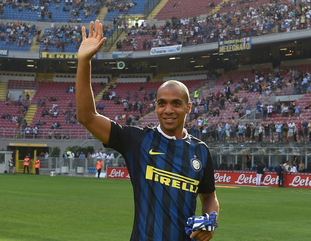 Mario Inmanl Joao Mario: Inter can still win Serie A