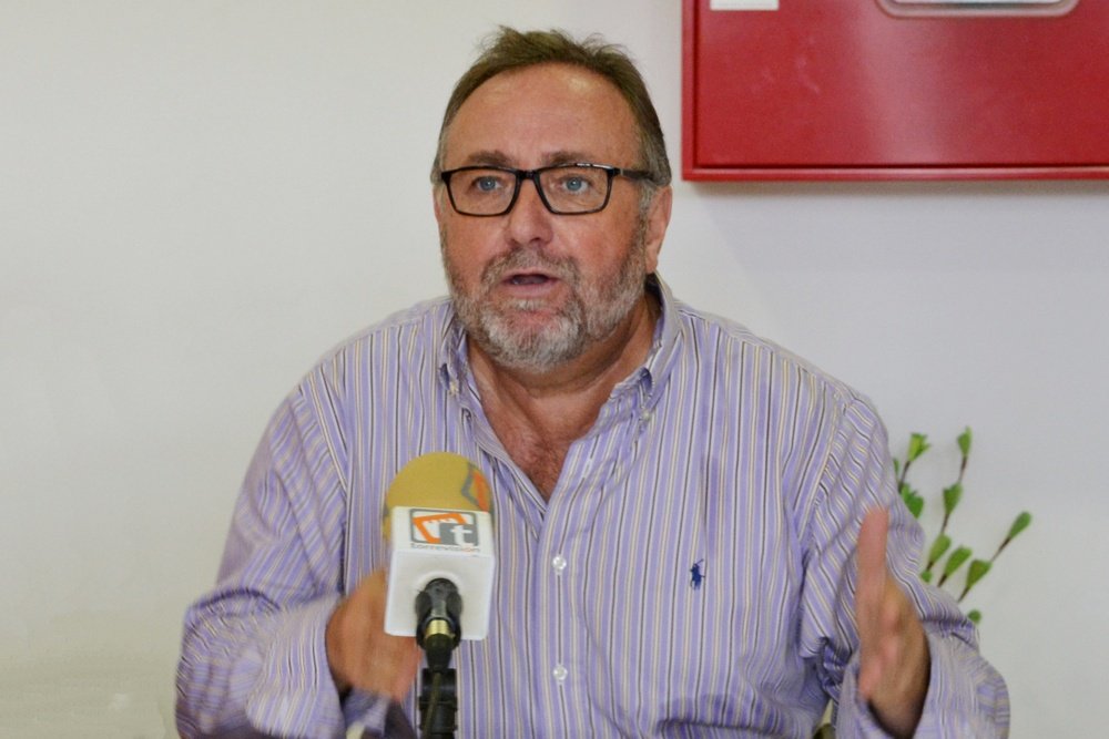 Joaquín Villanova, alcalde de Alhaurin de la Torre, ha lamentado la agresión a Samuel, jugador del equipo de fútbol del pueblo. AlhaurindelaTorre