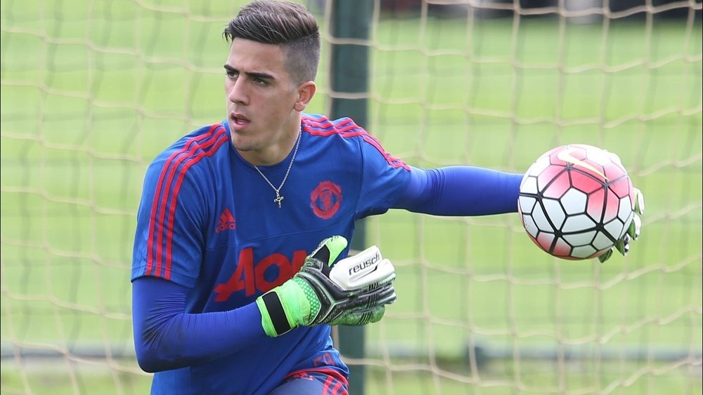 Joel Pereira, goleiro com futuro do Manchester United. Manutd.com