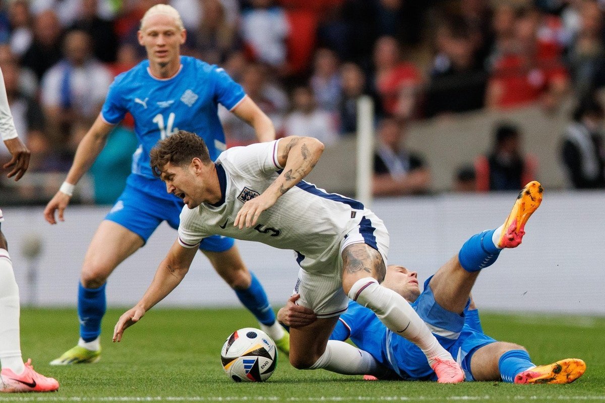 Islandia neutralizó a Inglaterra por 0-1 en el amistoso previo a la Eurocopa 2024. El combinado de Gareth Southgate es un mar de dudas que encajó el tanto de Jón Thorsteinsson y no tuvo margen de reacción en toda la segunda mitad.