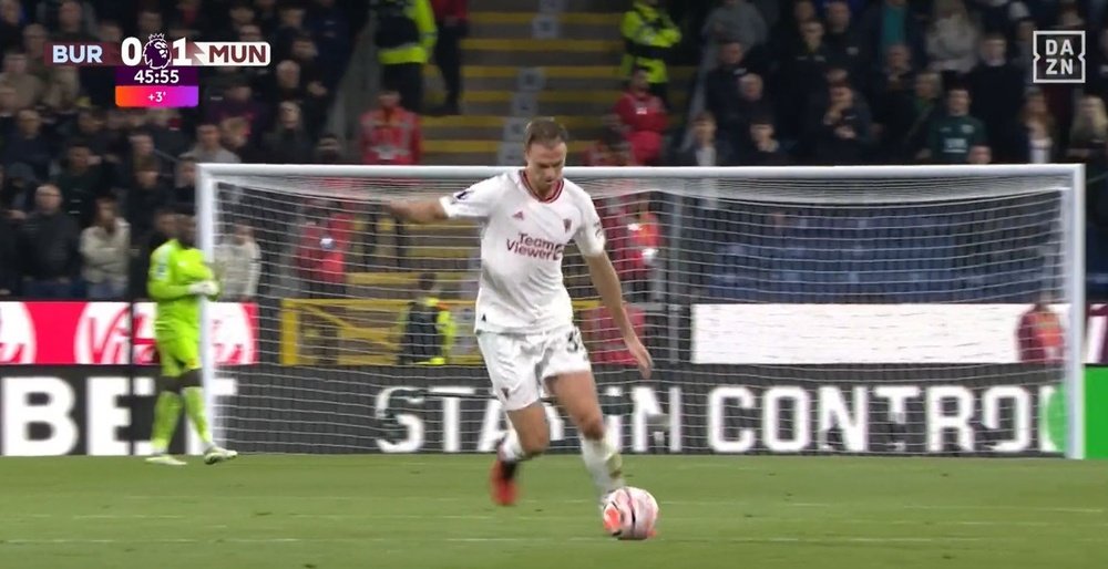 Che assist di Evans. DAZN