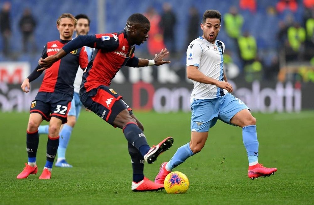 Immobile marca, Lazio vence e cola na Juventus. Twitter/GenoaCFC