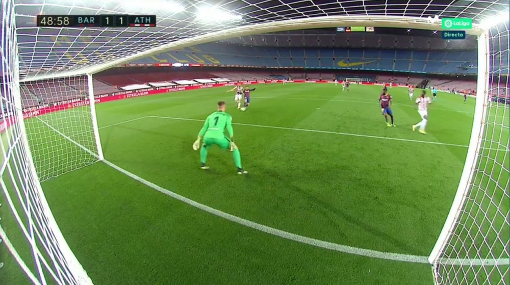 Jordi Alba own goal sees Athletic draw level. Screenshot/MovistarLaLiga