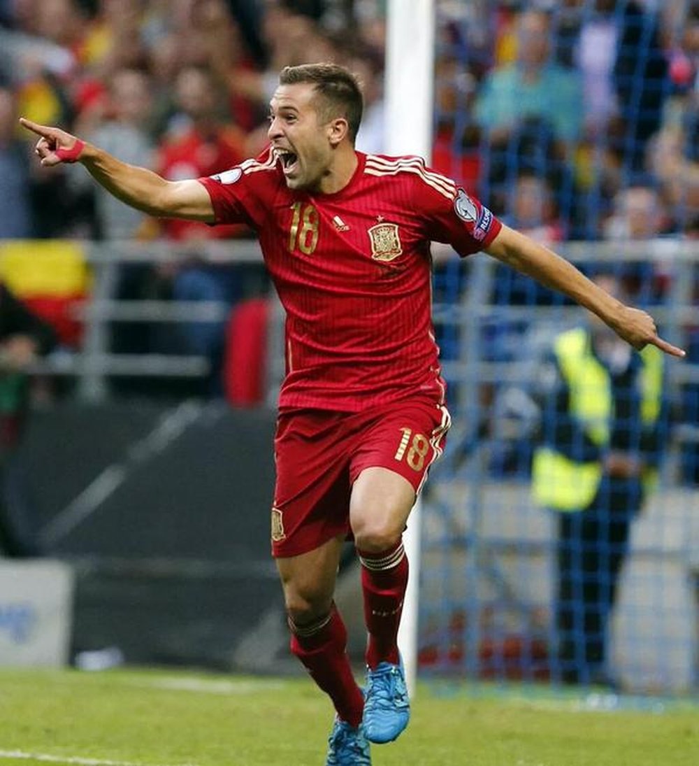Jordi Alba celebrando su gol con España ante Eslovaquia. Twitter.