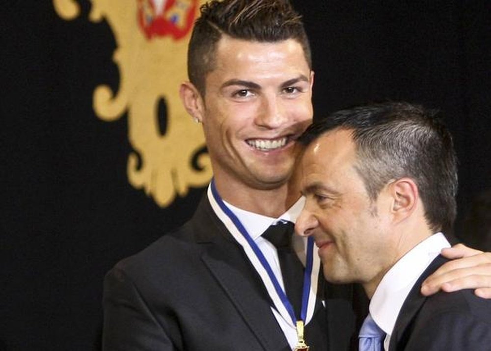 Jorge Mendes y Cristiano Ronaldo. Twitter.