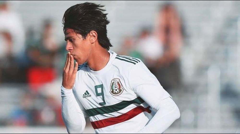 José Macias, la última perla juvenil de México. ClubLeon