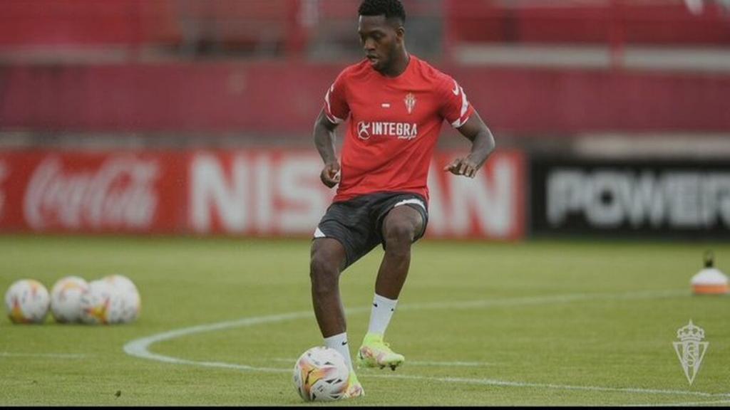Puma Rodríguez cree que jugar con Panamá dificulta su adaptación al Sporting