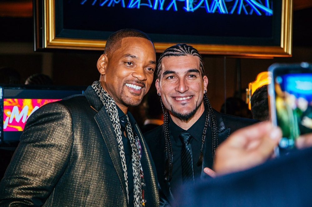 José Manuel Pinto, junto a Will Smith, en Las Vegas. Twitter